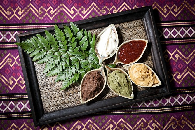 2 Hrs Sense of Relax (Body Scrub with Aroma oil massage) - The aroma oil massage is the main relaxation period