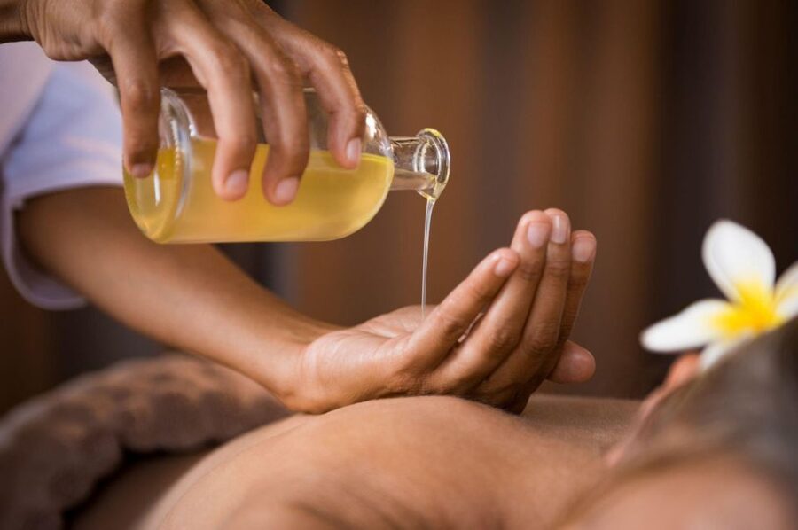 Agadir: Traditionnel Massage - Arriving at Itrane spa and settling in