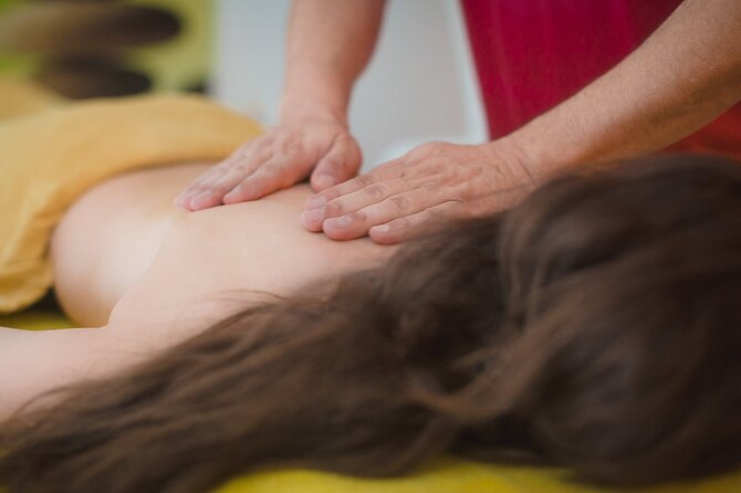 Akrotiri: Couples' Aromatherapy Massage - What the praise gets right, and one small complaint
