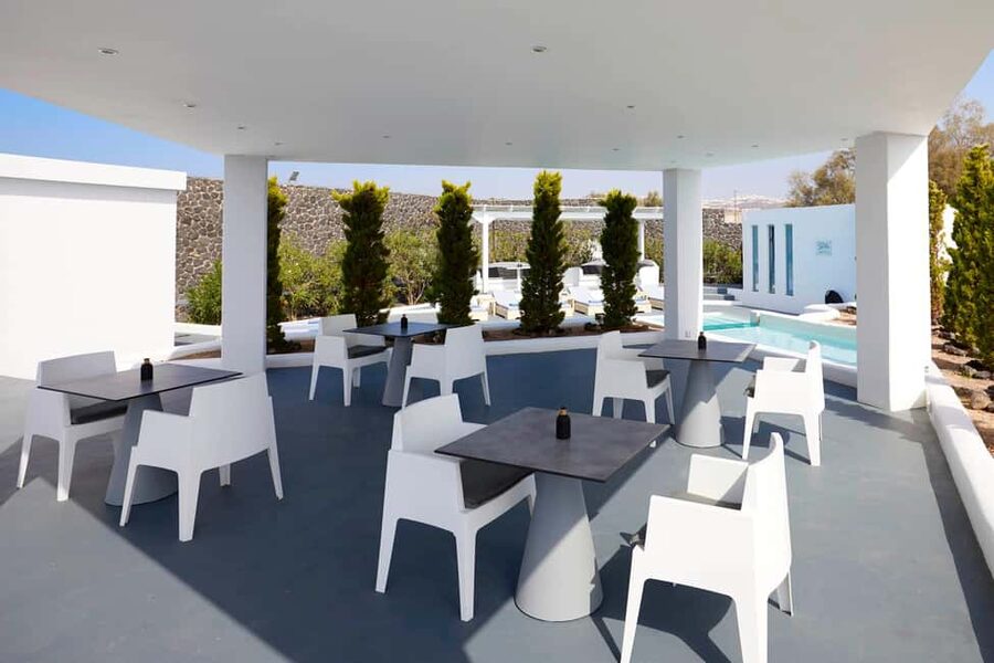 Akrotiri:Departure Day Spa Experience Couples Massage & Pool - Small Details That Make the Day Easier