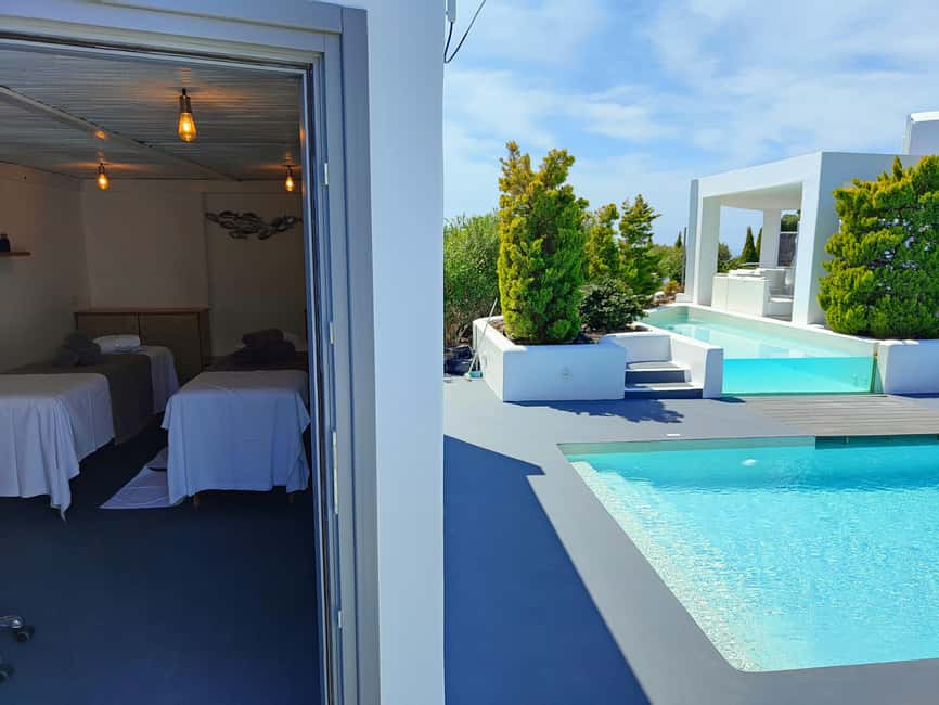 Akrotiri: Spa Massage Break Pool Day Access for 3-4 Friends - What your spa day looks like