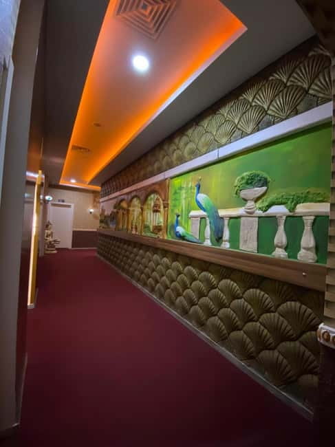 Alanya: Turkish Bath Experience with Massage and Wine Option - Shower, pool, and changing facilities