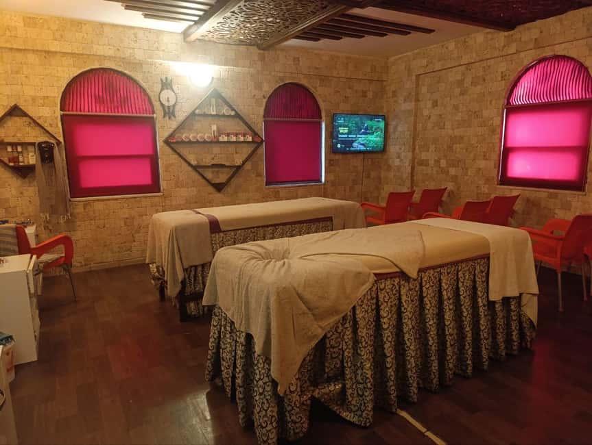 Alanya: Turkish Bath, Sauna, Pool, Jakuzi Massage Spa Center - Starting in the sauna and menthol room