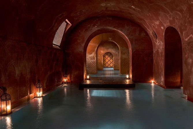 Arabian Baths and 15 min massage at Madrid's Hammam Al Ándalus - A Moorish-style pause in central Madrid