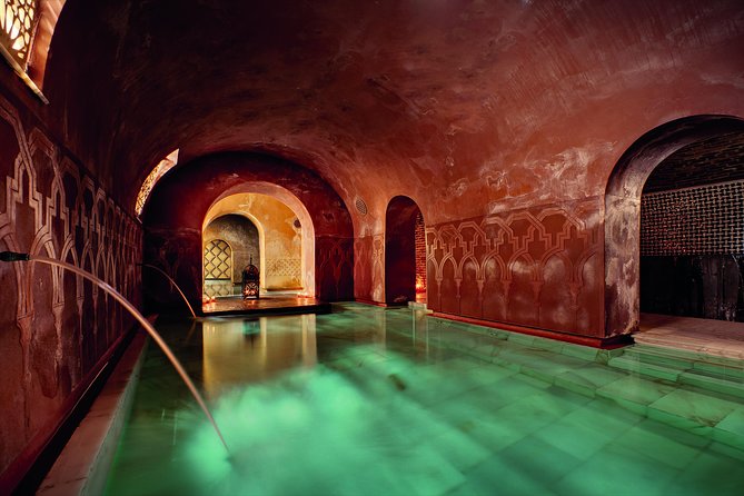 Arabian Baths Experience at Madrid's Hammam Al Ándalus with 45 minutes massage - The 45-minute massage and oil choice