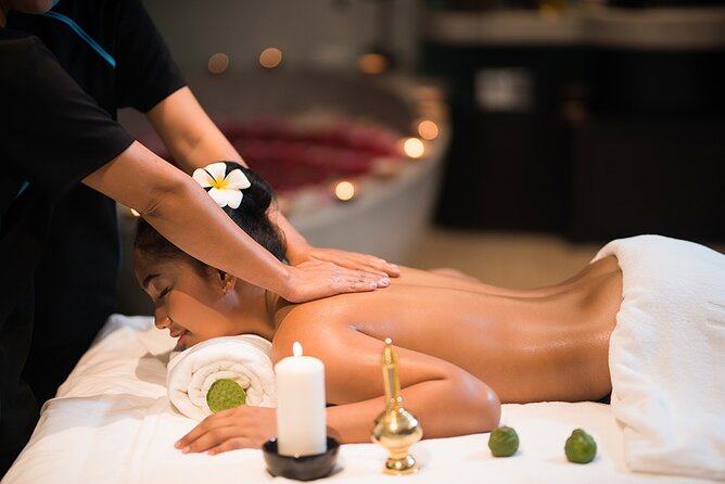 Aroma Therapy Massage, Relaxation therapeutic aromatherapy oil massages. - The welcome drink sets the tone