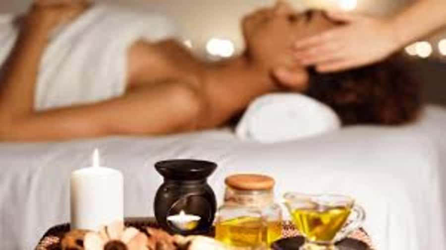 Bali: Half Day City Tour with Relaxing Aromatherapy Massage - Key points at a glance