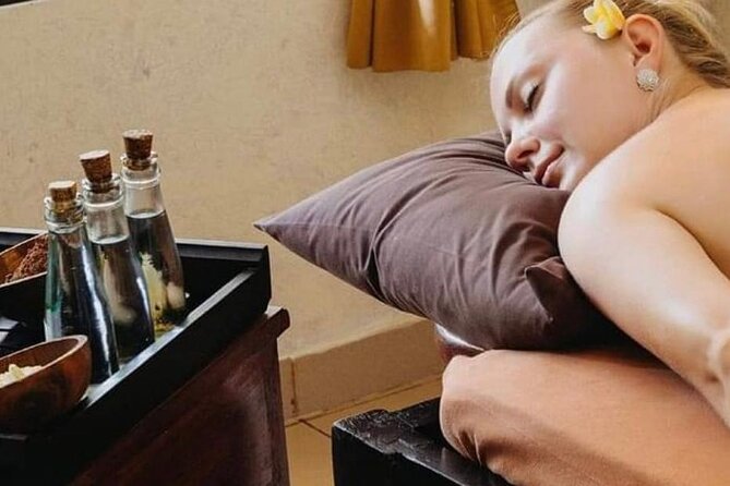 Bali Luxury Spa Package 2 hour Treatmen at Royal orchird spa - Starting with the Thalaso foot wash