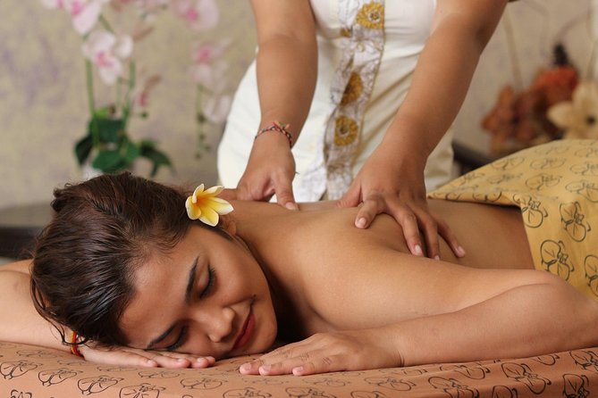 Balinese Traditional Massage and SPA Treatment 2 hours including pick up hotel - The opening foot ritual sets the pace
