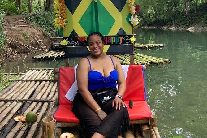 Bamboo Rafting & Limestone Massage (Great River) Lethe - The limestone foot massage