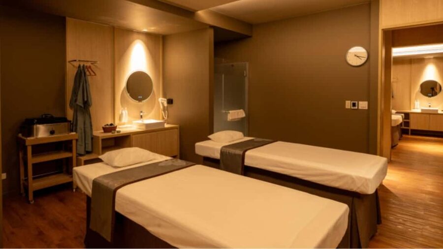 Bangkok: Let's Relax Spa Lumpini E-Voucher - Choosing the right two-hour treatment