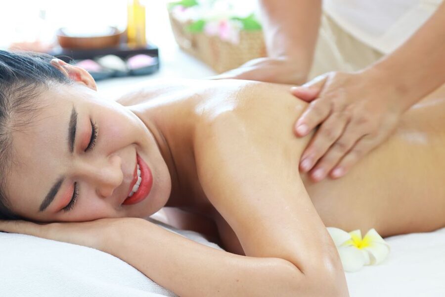 Bangkok: Wat Pho Thai Massage in Your Hotel Room - The Best Use of the Two-Hour Format