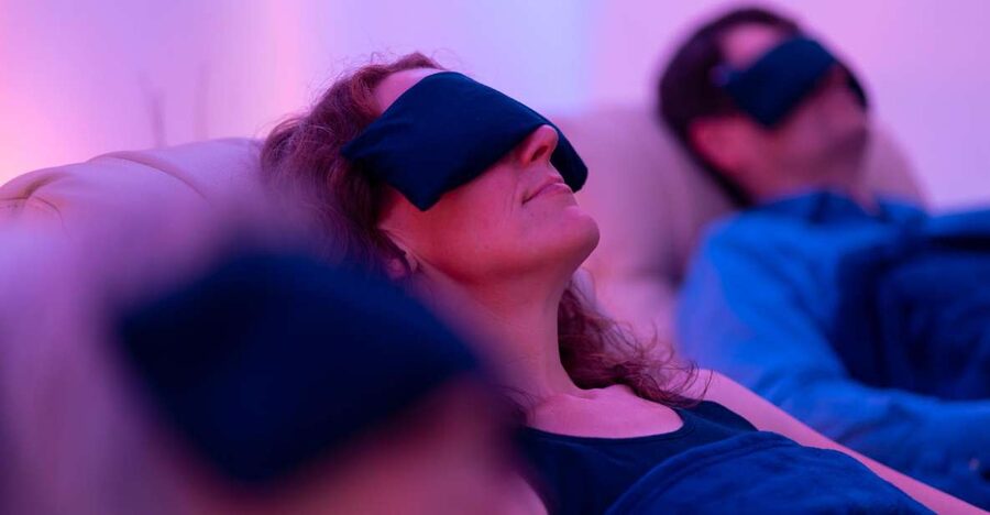 Bath: Guided Relaxation and Sound Bath - Why the small group matters