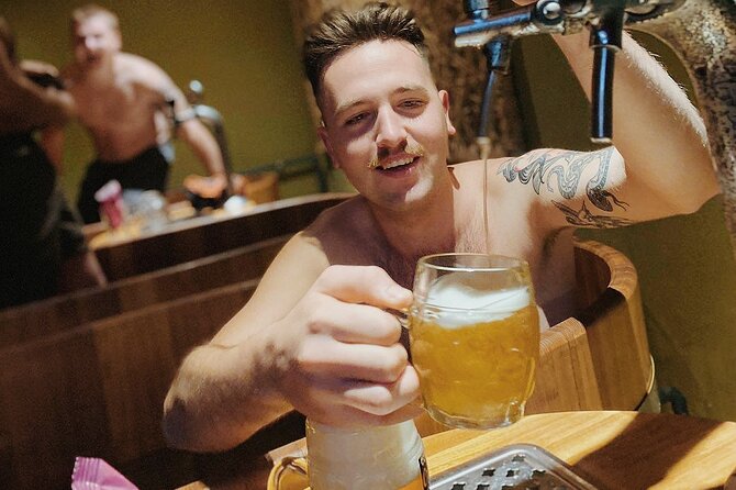 Budapest Exclusive Thermal Spa LUKACS LUXURIOUS PRIVATE BEER BATH - Arriving at Lukács Baths on Frankel Leó út