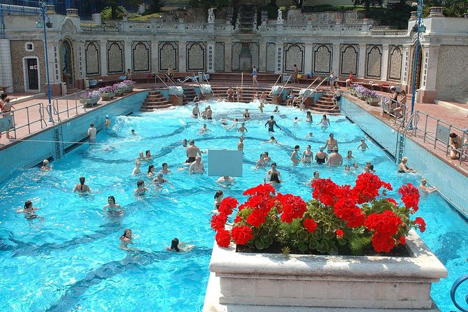 Budapest Gellert Thermal Spa Full Day Ticket with Cabin or Locker - The cabin or locker choice