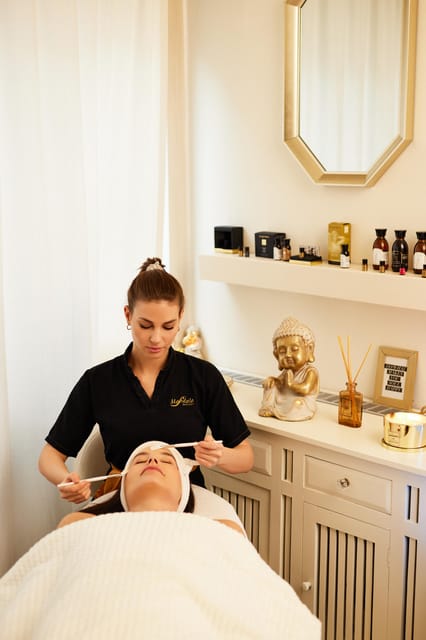 Budapest: Massage 60 min + Bath entry Mandala Day Spa - Saunas, steam, and heat rooms