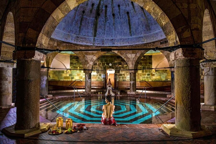 Budapest: Rudas Turkish Bath or Spa Day Pass & 3-Course Meal - Choosing between wellness and Turkish Bath access
