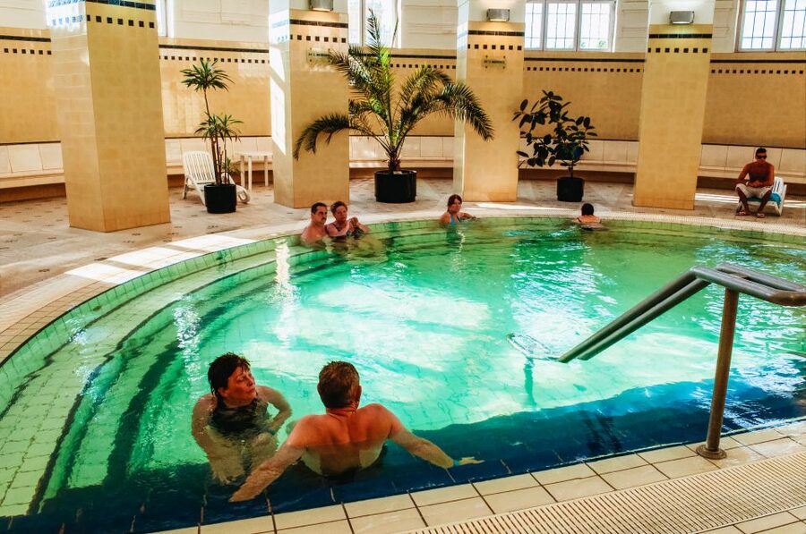 Budapest: Széchenyi Spa Day Ticket with Optional Upgrades - Booking Flexibility and Final Practical Checks