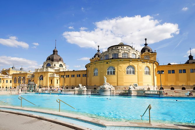 Budapest Széchenyi Spa with Danube Cruise and Optional Dinner - Getting from the spa to the Danube dock