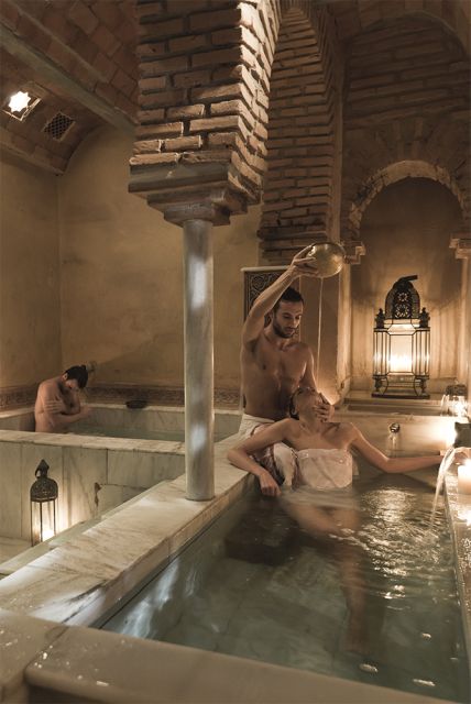 Córdoba: Hammam Al Ándalus Entry Ticket w/Optional Massage - Choosing the massage and the Kessa treatment