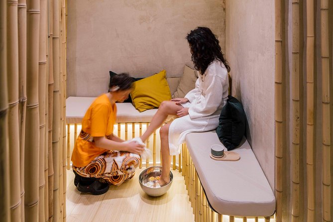 Deep Tissue Massage and continue visiting - What the one-hour appointment includes