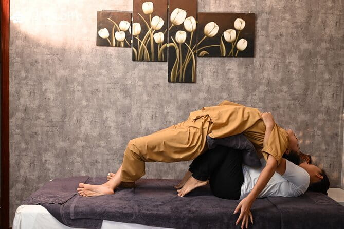 Experience Asian Style Full Body Massage Therapy - The setting: clean, warm, and easy to settle into