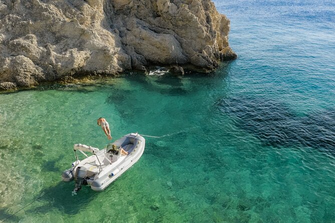 Favignana inflatable boat tour, wine tasting, snorkeling and relaxation - One hour in Favignana town
