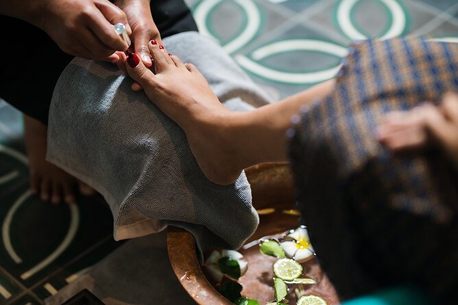 Foot Reflexology Massage - The 90-minute treatment