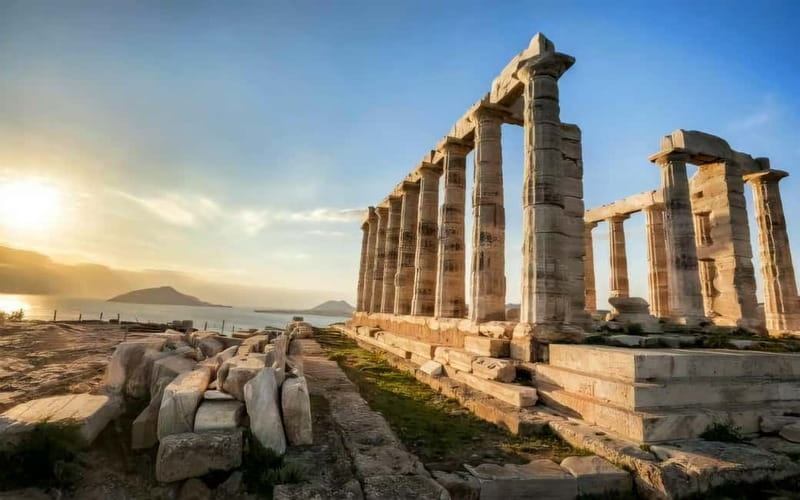 From Athens: Lake Vouliagmeni Spa & Temple of Poseidon Tour - Temple of Poseidon above the Aegean