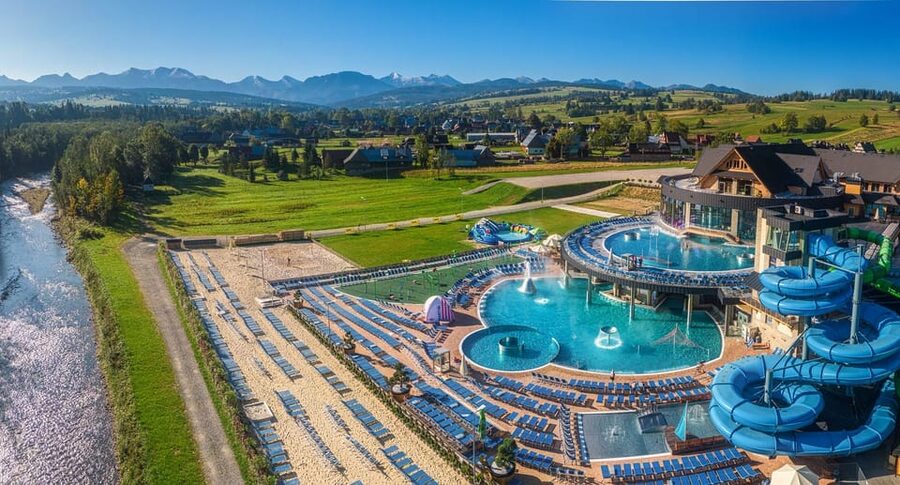 From Krakow: Zakopane Tour with Thermal Spa & Hotel Pickup - Gubałówka Mountain without a hard climb
