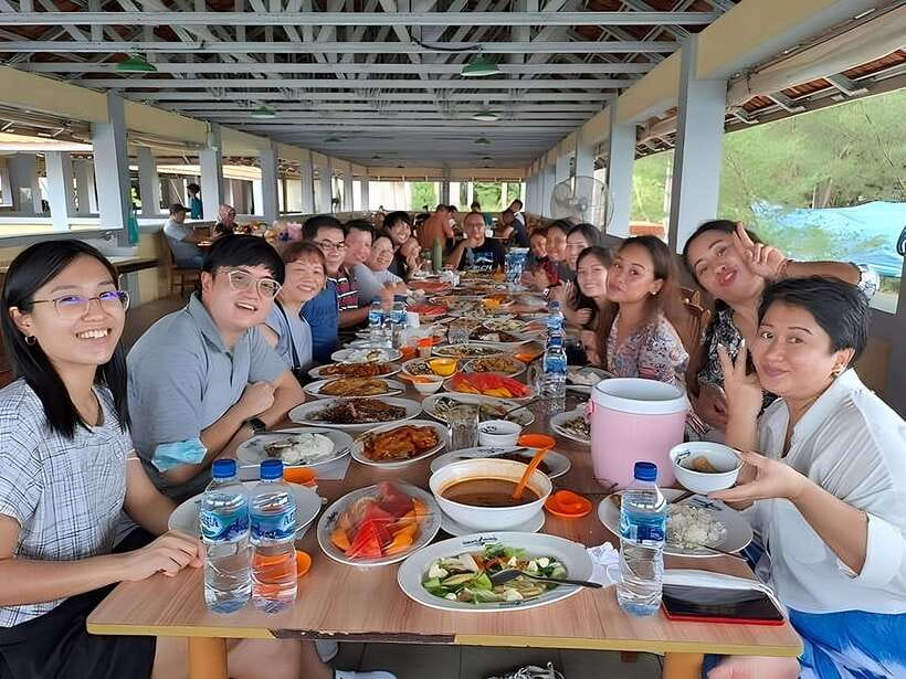 From Singapore, Batam Heritage Day Tour with Lunch & Massage - Batam layer cake, Luwak coffee, and batik