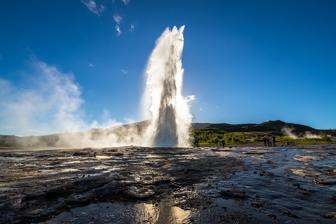 Golden Circle and Sky Lagoon Geothermal Spa Tour from Reykjavik - Geysir and Strokkur: the show starts every few minutes