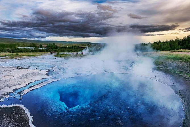 Golden Circle and Sky Lagoon Geothermal Spa Tour from Reykjavik - What the $227 price really buys you
