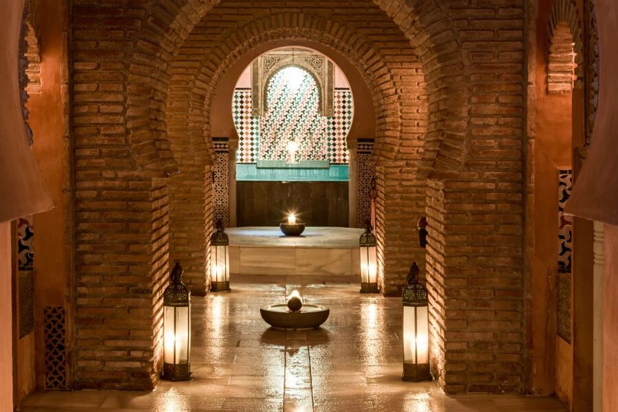 Granada: Hammam Al Ándalus with Massage - Key points at a glance