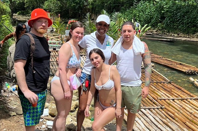 Half-Day Tour Rafting on the Great River with Limestone Foot Massage - How the private format changes the day