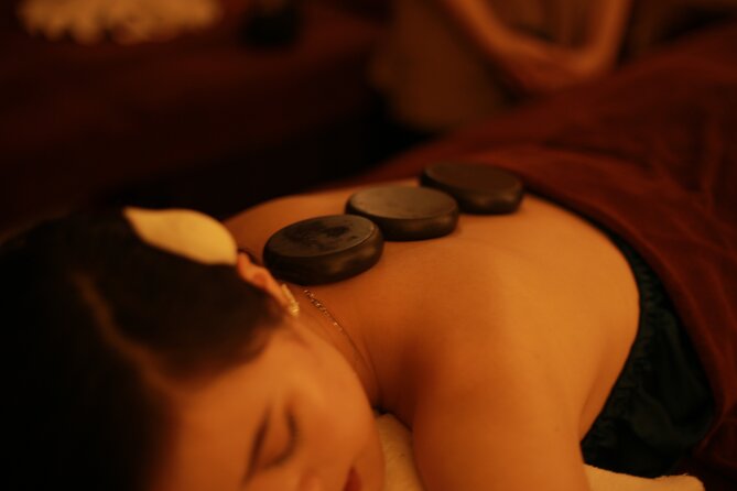 Hue Royal Relaxation Body Massage for 110 mins - A clean, calm stop in central Hue