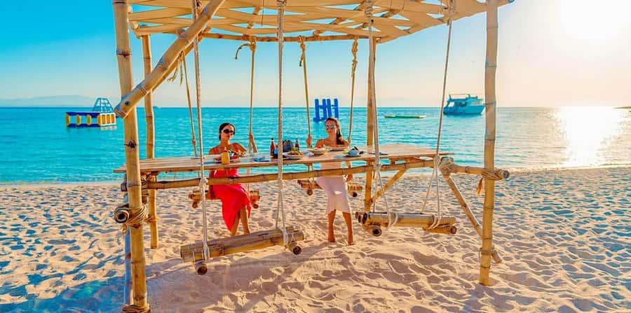 Hurghada: Hula Hula Cruise with Lunch, Massage, & Snorkeling - Hula Hula Island gives you a full Red Sea day