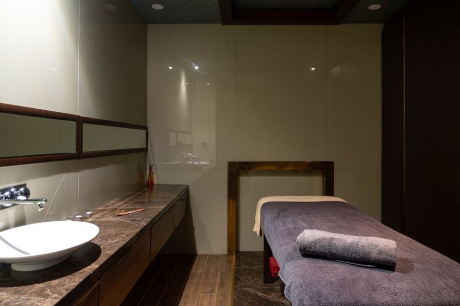 Istanbul: Private Turkish Bath, Massage, and Pool in Taksim - The Turkish bath: scrub, warm water, and foam