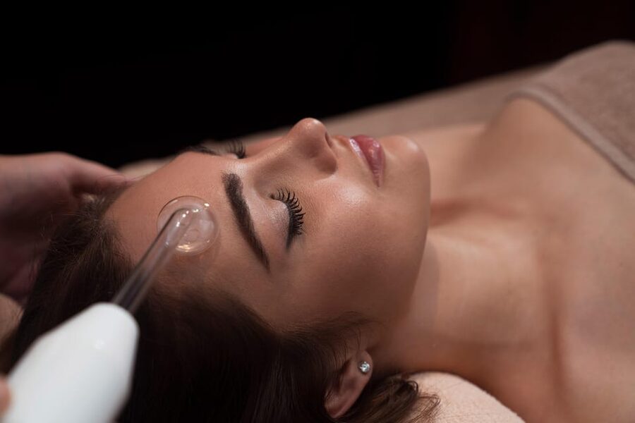 Istanbul: Private Turkish Bath, Spa, and Massage in Sisli - Adding the aromatherapy and head massage
