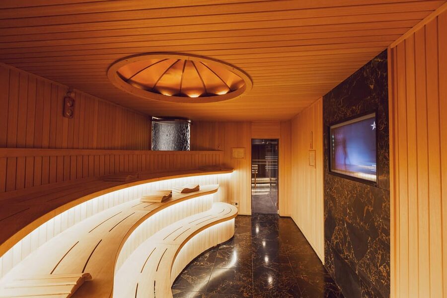 Istanbul: Private Turkish Bath, Spa, and Massage in Sisli - What happens in the hot room