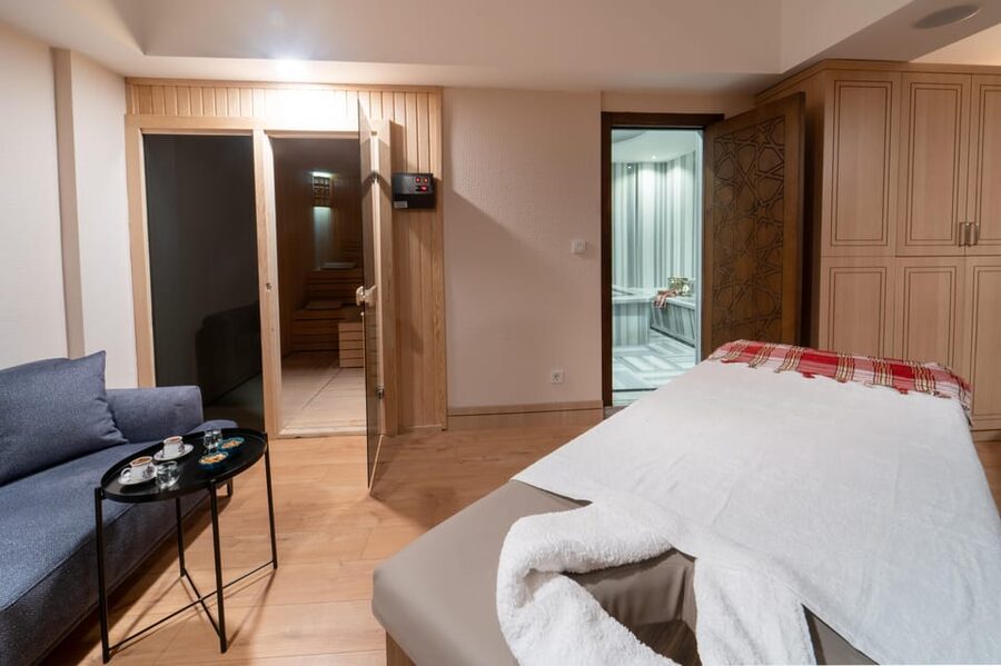 Istanbul: Public, Private or VIP Hammam & Spa in Old City - How authentic is the experience?