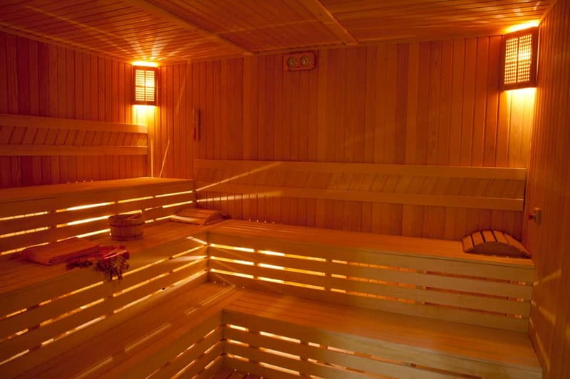 Istanbul: Traditional Turkish Bath with Foam and Oil Massage - The optional massage packages