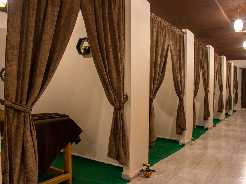 Makadi Bay: Lotus Hammam & Spa Turkish Bath Experience - Arrival, welcome drink, and changing rooms