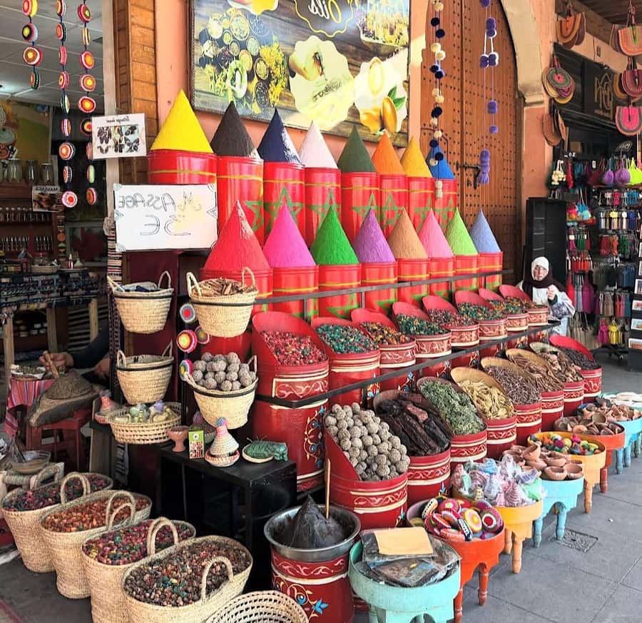 Marrakech: Souk Tour & Berber Hammam with Massage - The 30-minute scrub and Moroccan bathing ritual