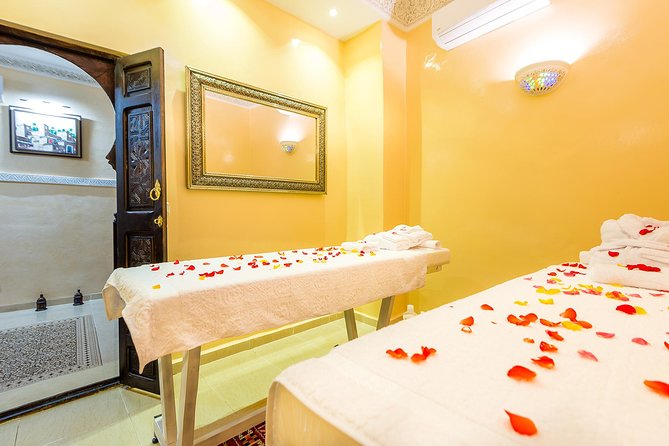 Marrakech: Spa Massage and Steam Hammam with Pickup - Arrival at a modest building with a calm interior