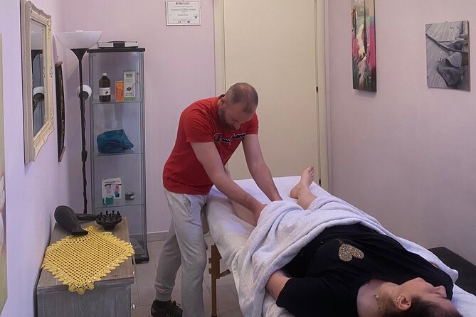 Massage center. Professional Masseur. - Getting there and planning your visit