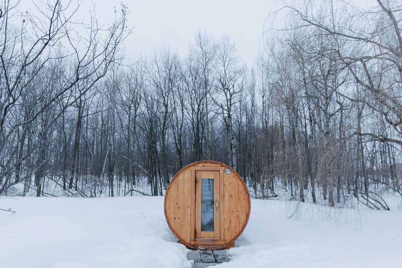 Mont-Saint-Hilaire: Nordic Spa Thermal Experience - Quiet rooms, fireplaces, and the silence rule