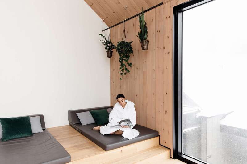 Mont-Saint-Hilaire: Nordic Spa Thermal Experience - Busy days and the value of enforced quiet