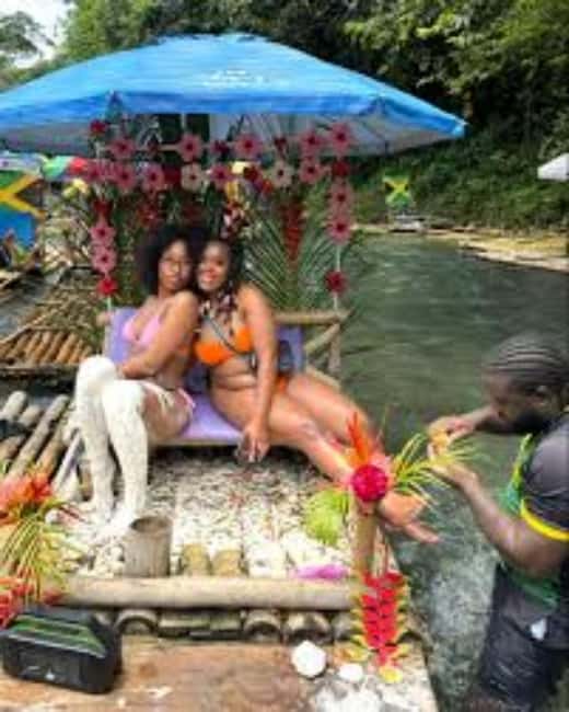 Montego Bay, Jamaica: Bamboo Rafting with Foot Massage - The foot massage on the water