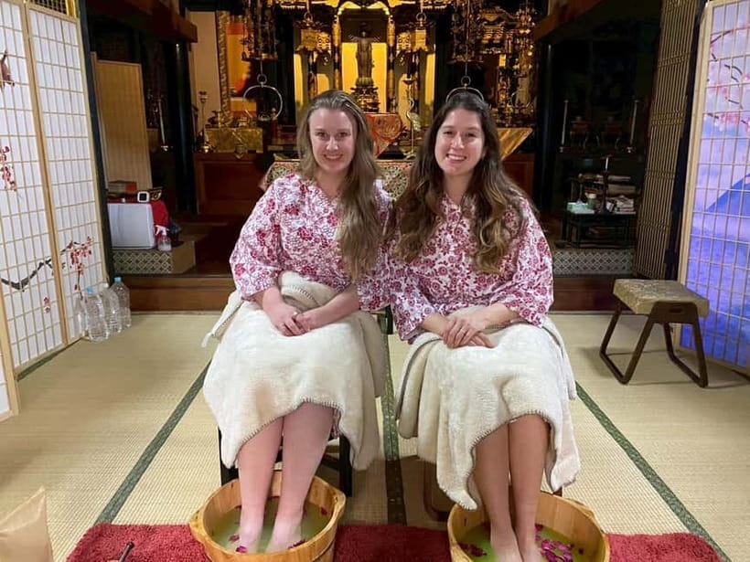 Osaka Temple :Warm Bamboo Oil Massage – Deep Restore〈90min〉 - Who will enjoy this Osaka experience most
